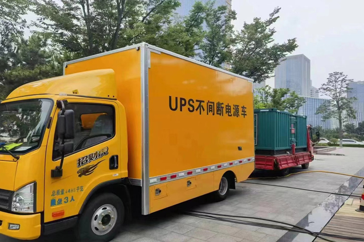 利州发电机租赁施工现场