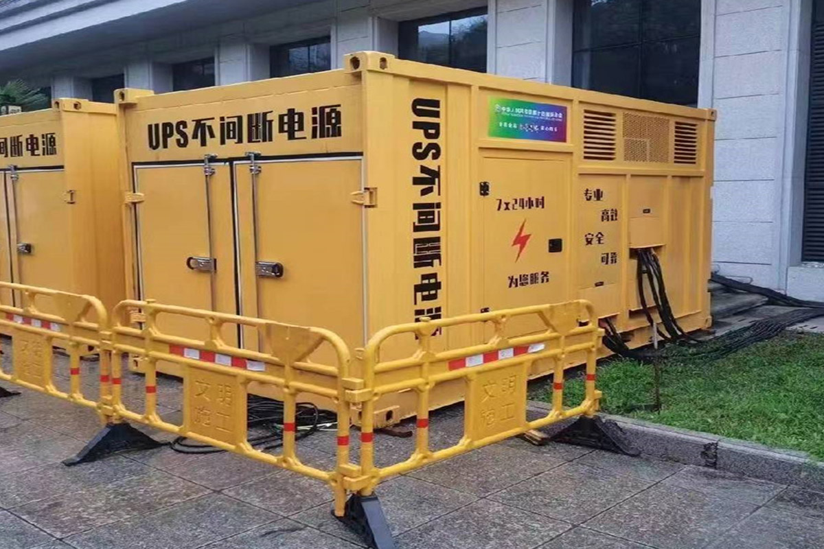 利州发电机租赁施工现场